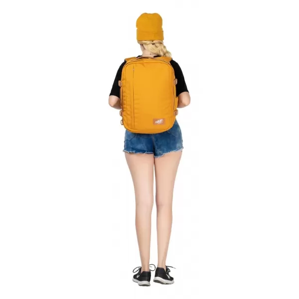  Rucksack CABINZERO CLASSIC PLUS 32L ORANGENKÄLTE 