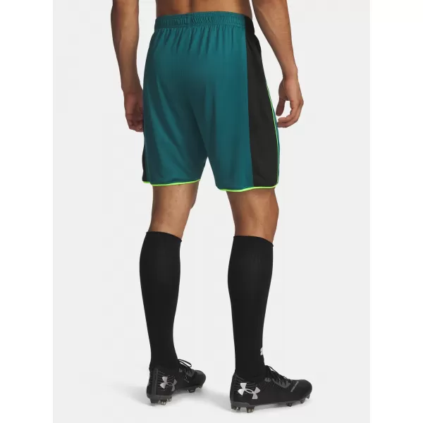  Herrenshorts UNDER ARMOUR 6009896-338 GRÜN 