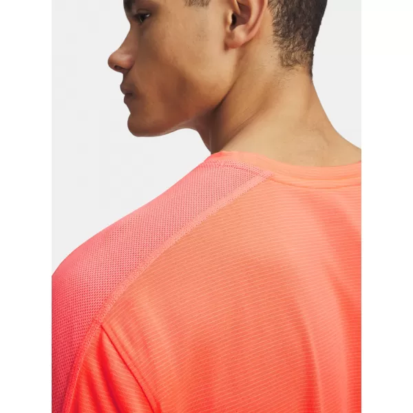  Herren-T-Shirt UNDER ARMOUR VELOCITI REFLCT SS 6009518-824 ORANGE 