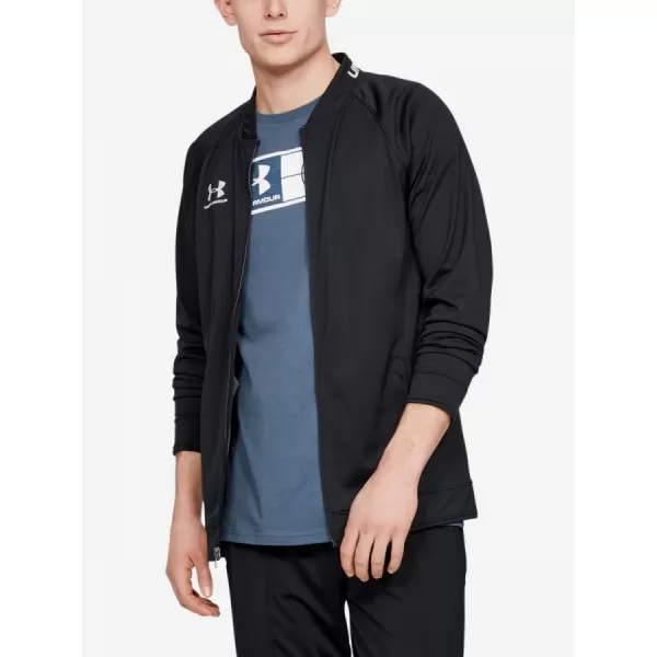  Herrenjacke UNDER ARMOUR CHALLENGER III JACKET 1343919-001 SCHWARZ 