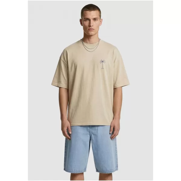  Herren-T-Shirt URBAN CLASSICS TB8756 WEIß/SAND 
