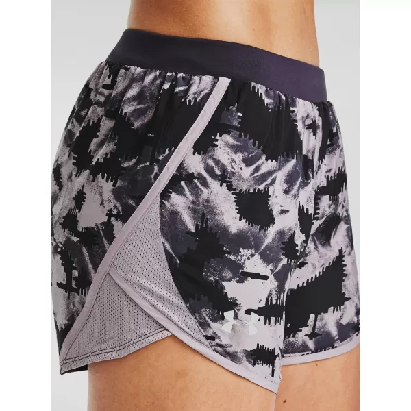  Damen-Shorts UNDER ARMOUR W UA FLY BY 2.0 PRINTED SHORT 1350198-591 LILA 