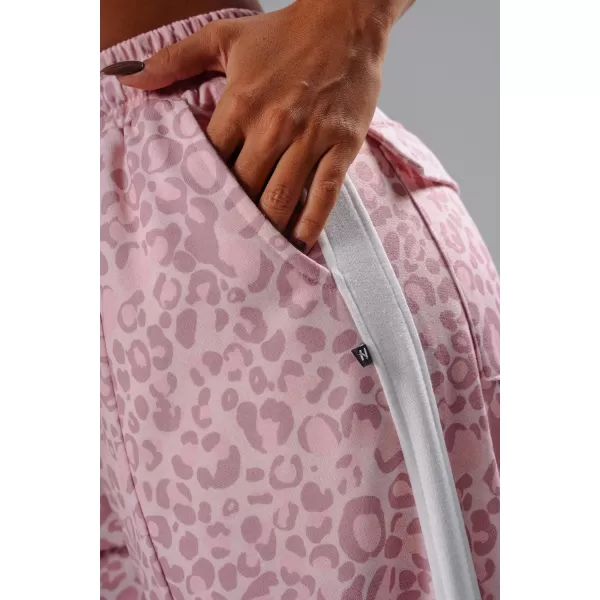  Baggy-Jogginghose mit Leopardenmuster NEBBIA PRIMAL 865 ROSA LEOPARD 