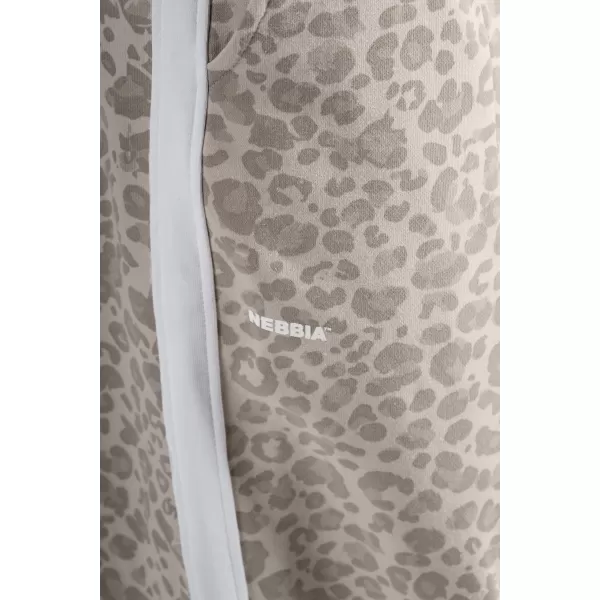  Baggy-Jogginghose mit Leopardenmuster NEBBIA PRIMAL 865 CREMEFARBENER LEOPARD 