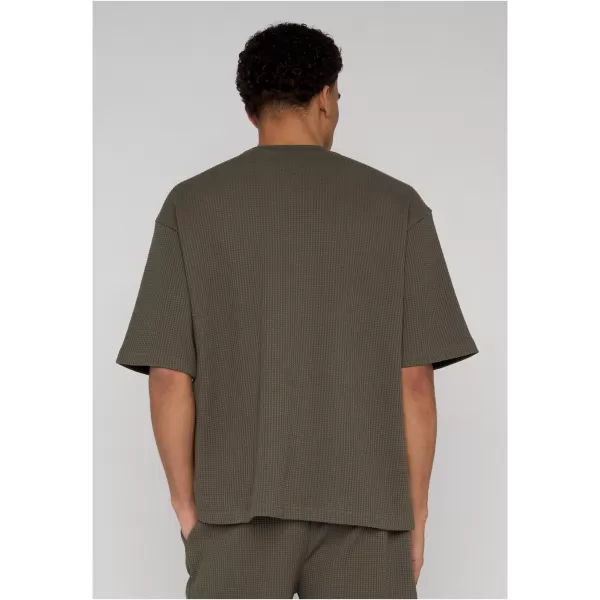  Herren-T-Shirt URBAN CLASSICS TB8205 BLASSES OLIV 