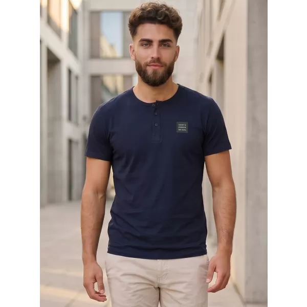  Herren-T-Shirt mit kurzen Ärmeln SAM 73 GIDEON MT 804 DUNKELBLAU 