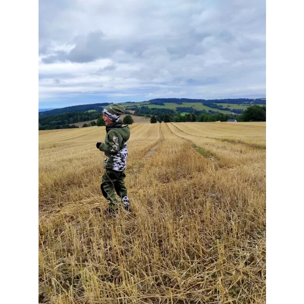  Baby Softshell Hosen isoliert WAMU MASKÁČ KHAKI 