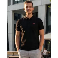 Schwarz