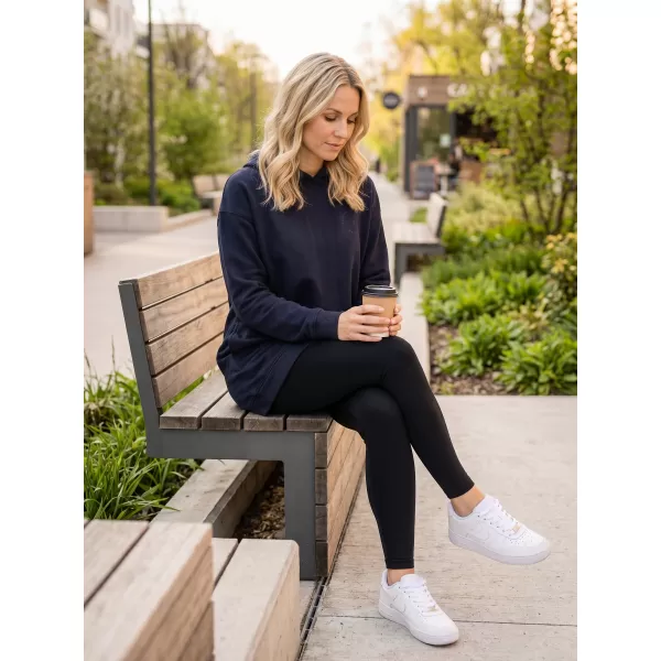  Erweitertes Damen-Sweatshirt SAM 73 LOLA WM 789 DUNKELBLAU 