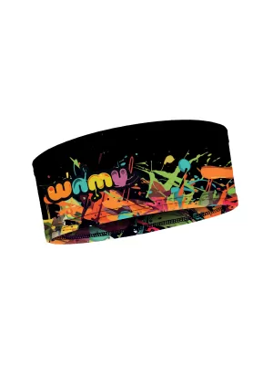 Baby Sportstirnbandspiel auf schwarzem Wamu