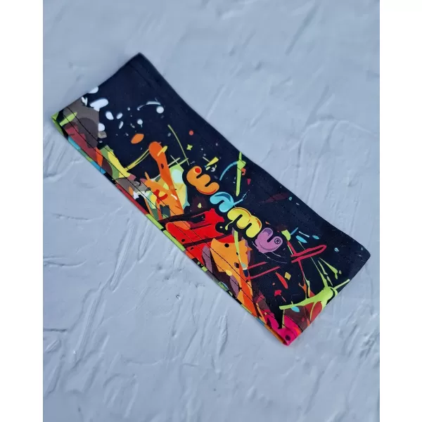  Baby Sportstirnbandspiel auf schwarzem Wamu 