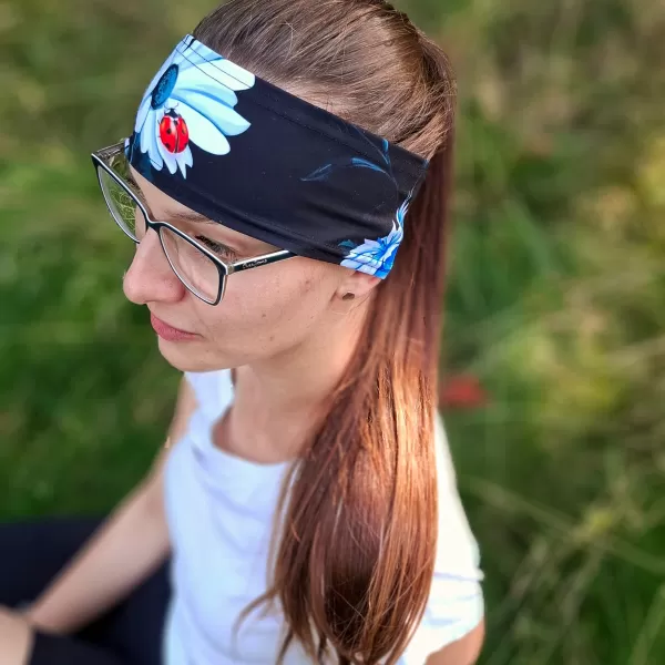  Sport-Stirnband für Kinder WAMU LUČNÍ KYTKY SCHWARZ 