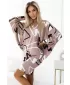 Kleid NUMOCO A402-8 BEIGE MIT EINEM SCHWARZEN MUSTER