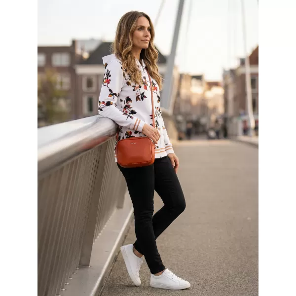 Frauen -Sweatshirt bei Reißverschlussprämie ALTISPORT VOJ/ALW024MI02 WEIß 