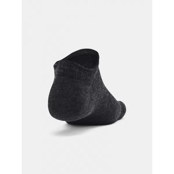  Socken UNDER ARMOUR ESSENTIAL NO SHOW (3 PÁRY) 1382623-001 SCHWARZ 