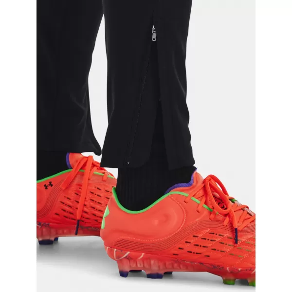  Sporthose für Damen UNDER ARMOUR WS CH. PIQUE PANT 1379599-001 SCHWARZ 