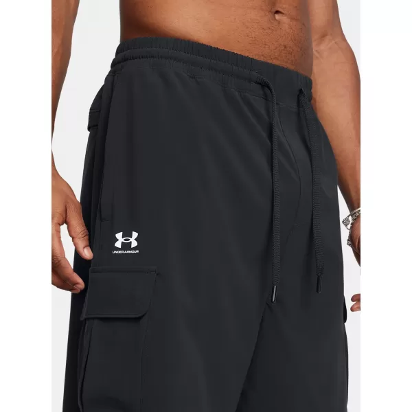  Herrenshorts UNDER ARMOUR VIBE WOVEN CARGO SHORT 1386560-001 SCHWARZ 
