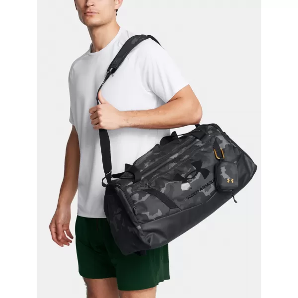  Tasche UNDER ARMOUR UNDENIABLE 5.0 DUFFLE SM 1369222-007 SCHWARZ 