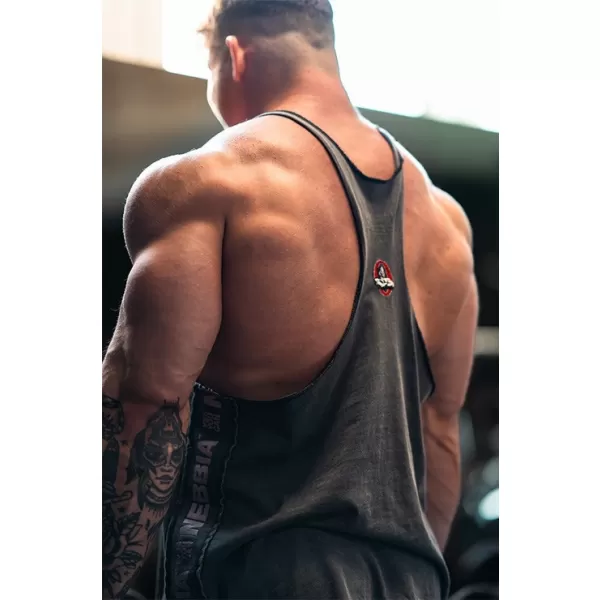  Gewaschener Muscle-Back-String GOLDEN AGE 791 BLACK Nebbia 